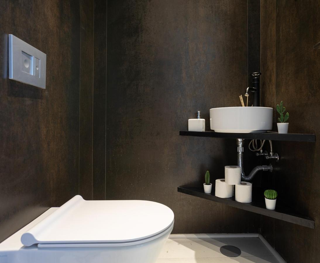 Apartmán Yalarent Sea-Breeze Penthouse With Jacuzzi Bat Jam Exteriér fotografie