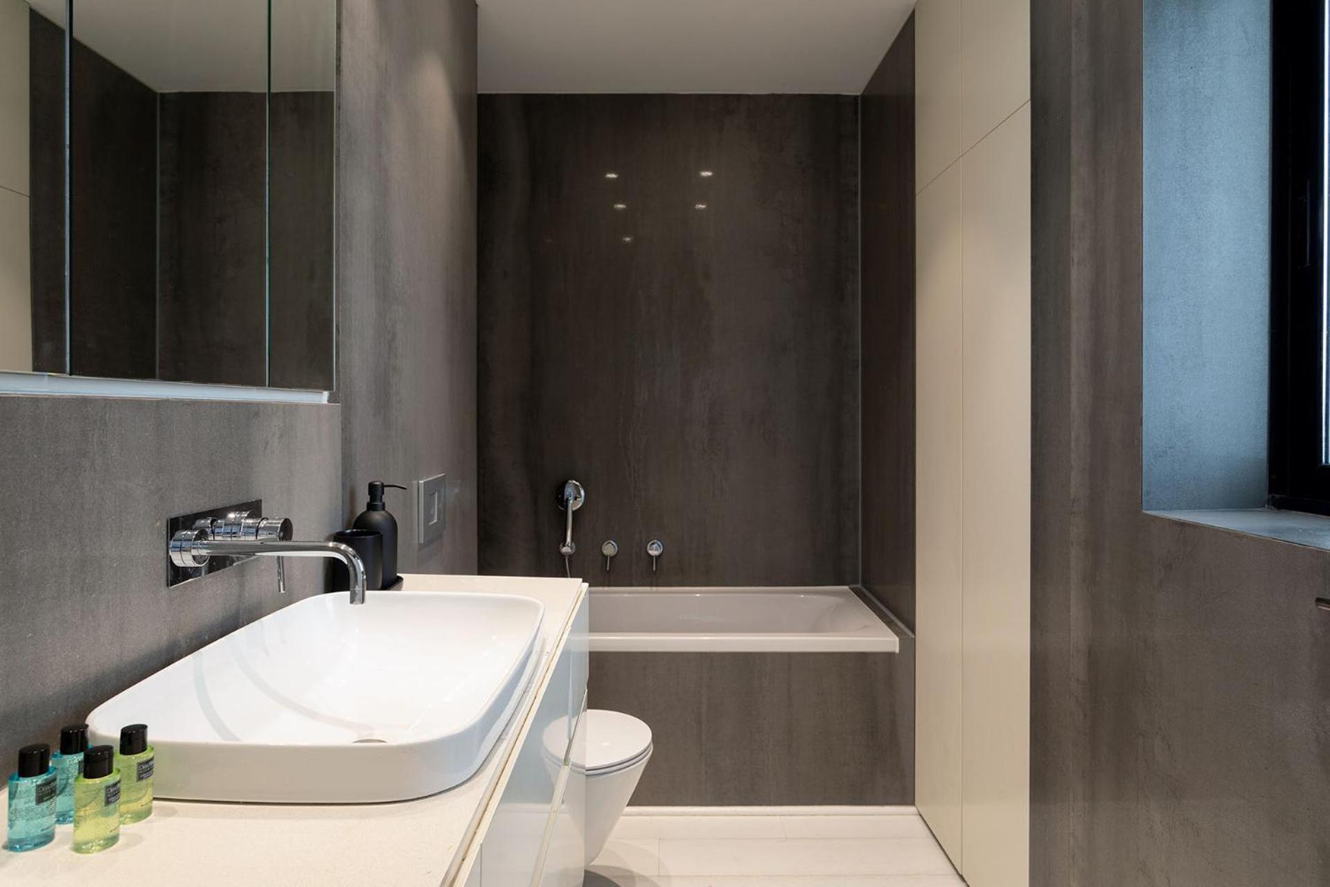 Apartmán Yalarent Sea-Breeze Penthouse With Jacuzzi Bat Jam Exteriér fotografie